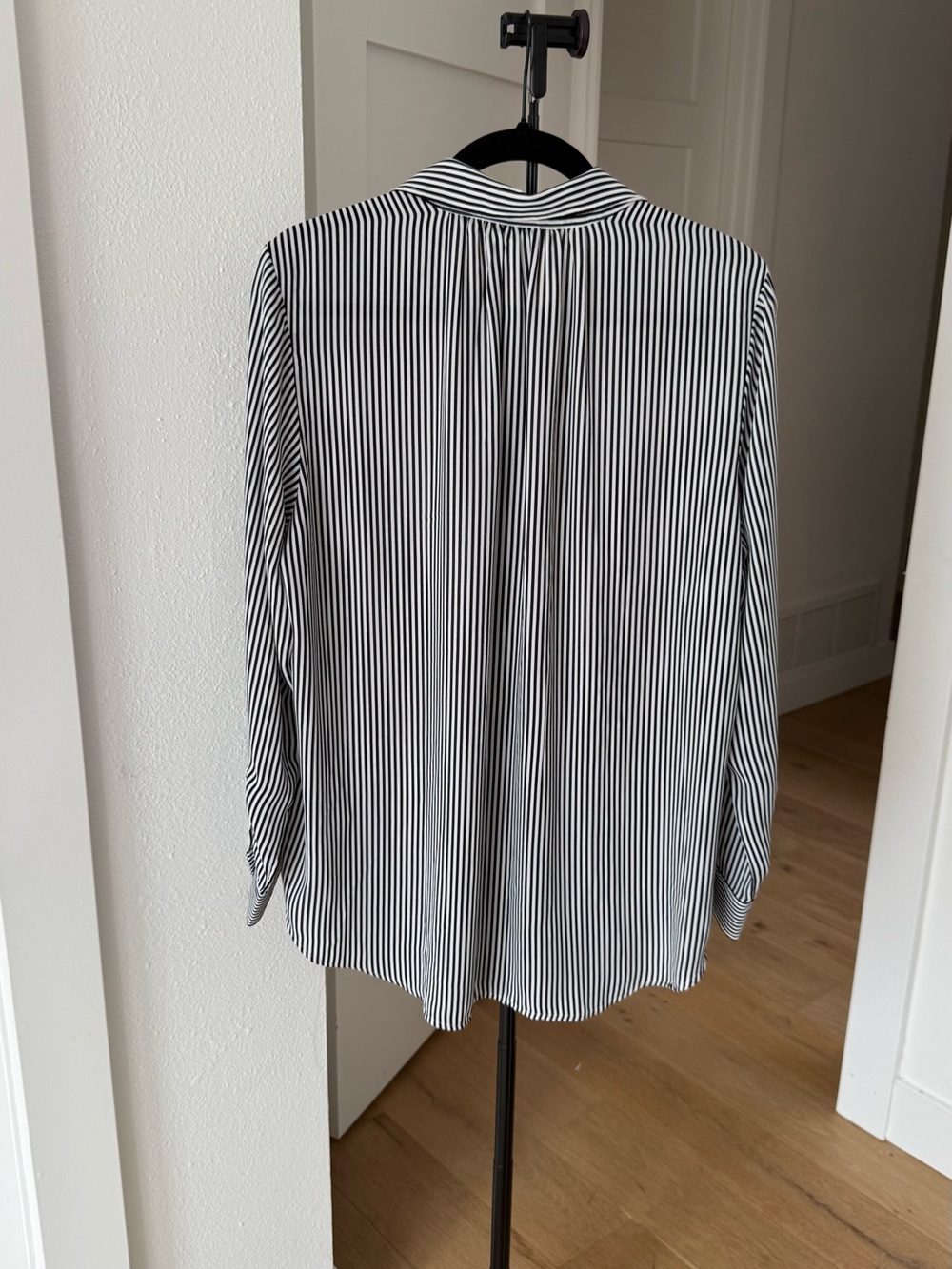 Black and White Vertical Stripe Button-Up Blouse - Picture 8 of 8